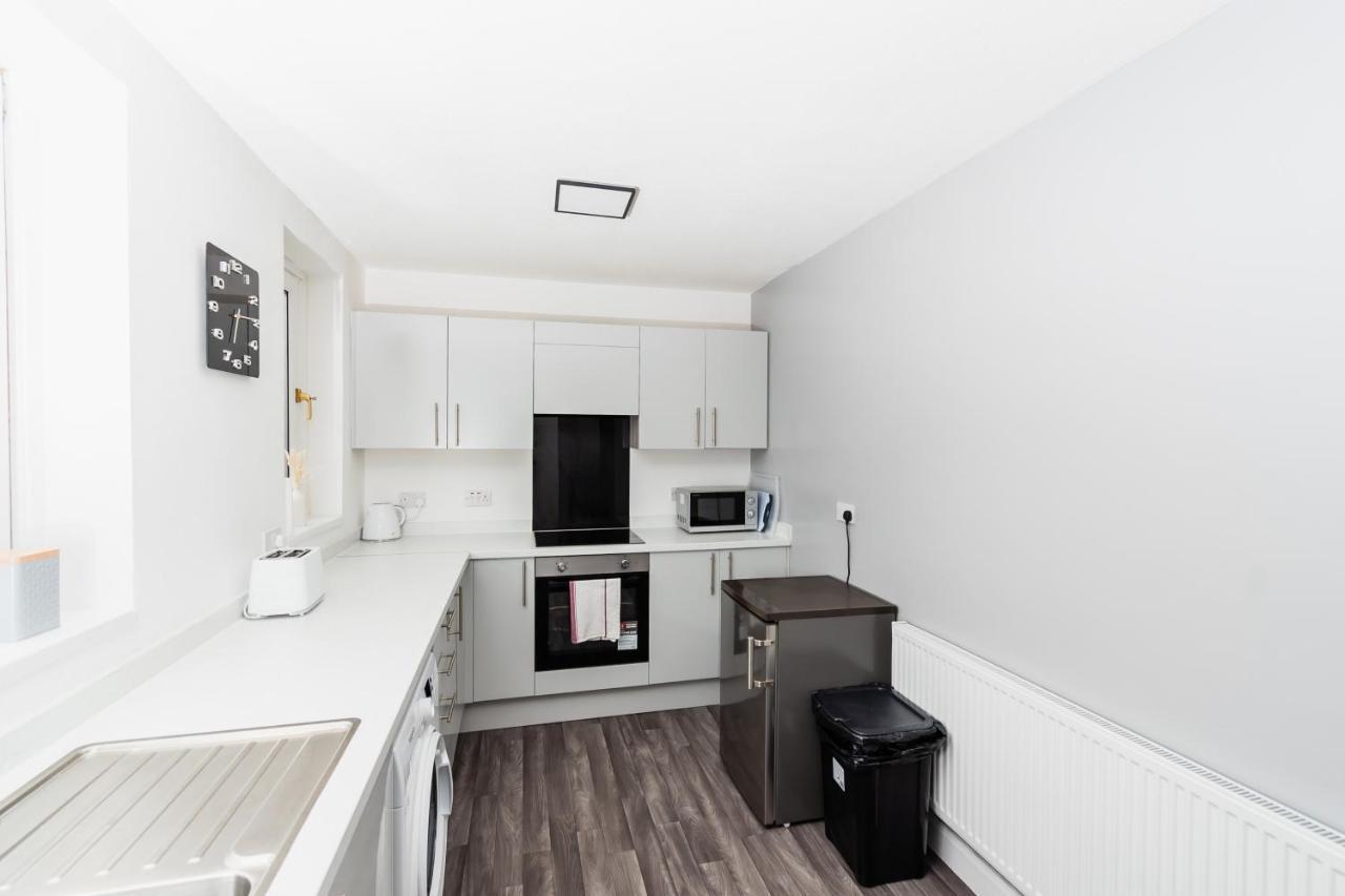 Greenbourne - 4 Bedrooms Sleeps 8 Free Parking Gateshead Dış mekan fotoğraf